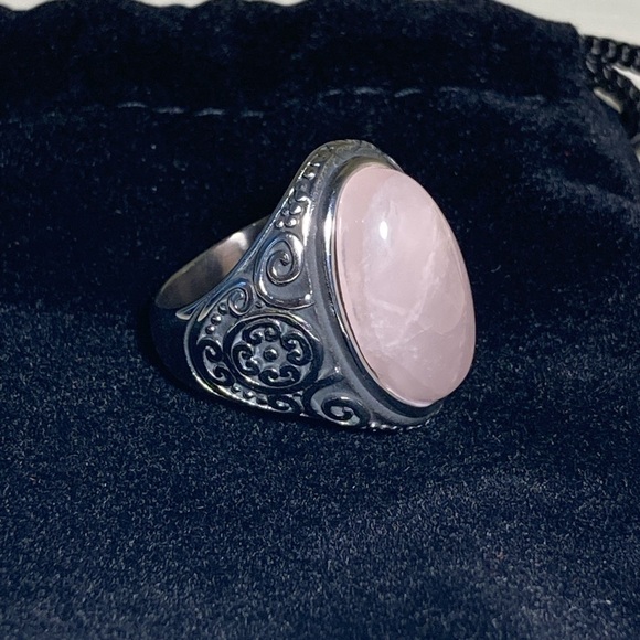 Bali Style Rose Quartz Sz. 6 Ring - Picture 6 of 7